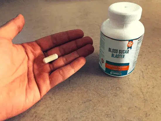 Blood_Sugar_Blaster_reviews-with_hand_Capsule-advanced-blood-sugar-formula.